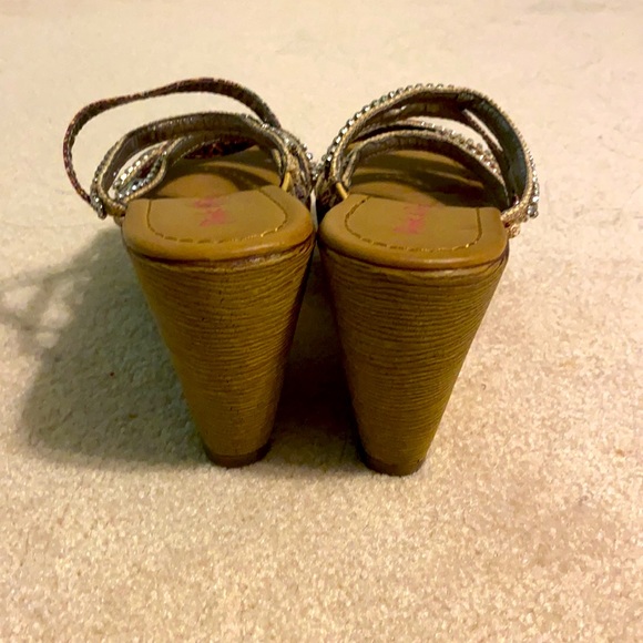 Strappy Wedge Heels - Picture 2 of 3